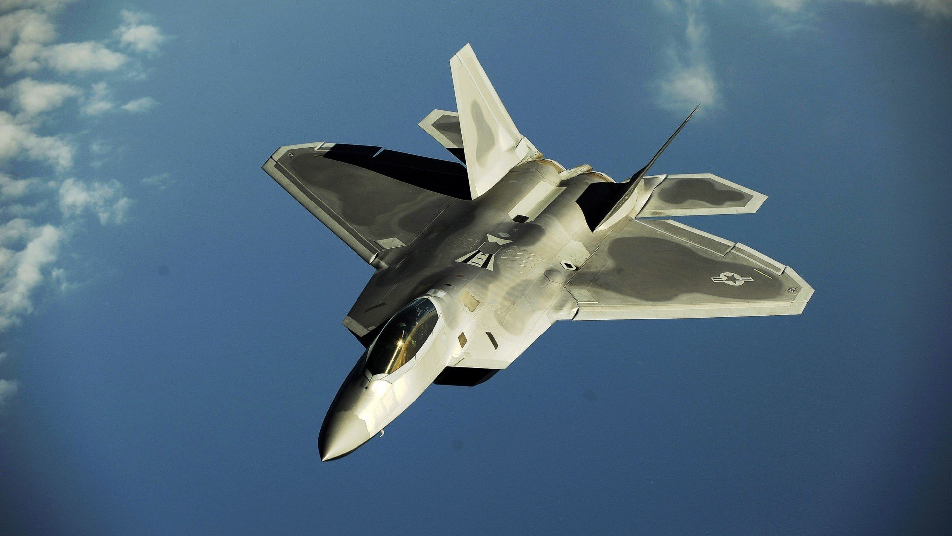 开云平台-德甲攻守兼备：效率与战术的完美结合！，德甲的主张