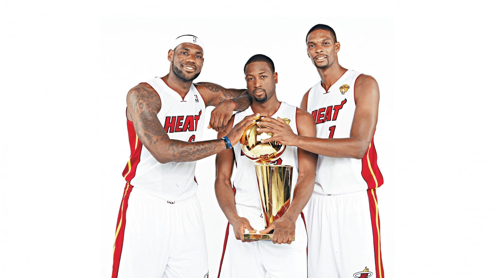 《Uzi：传奇选手的再次崛起，期待新辉煌》，uzi人物传记