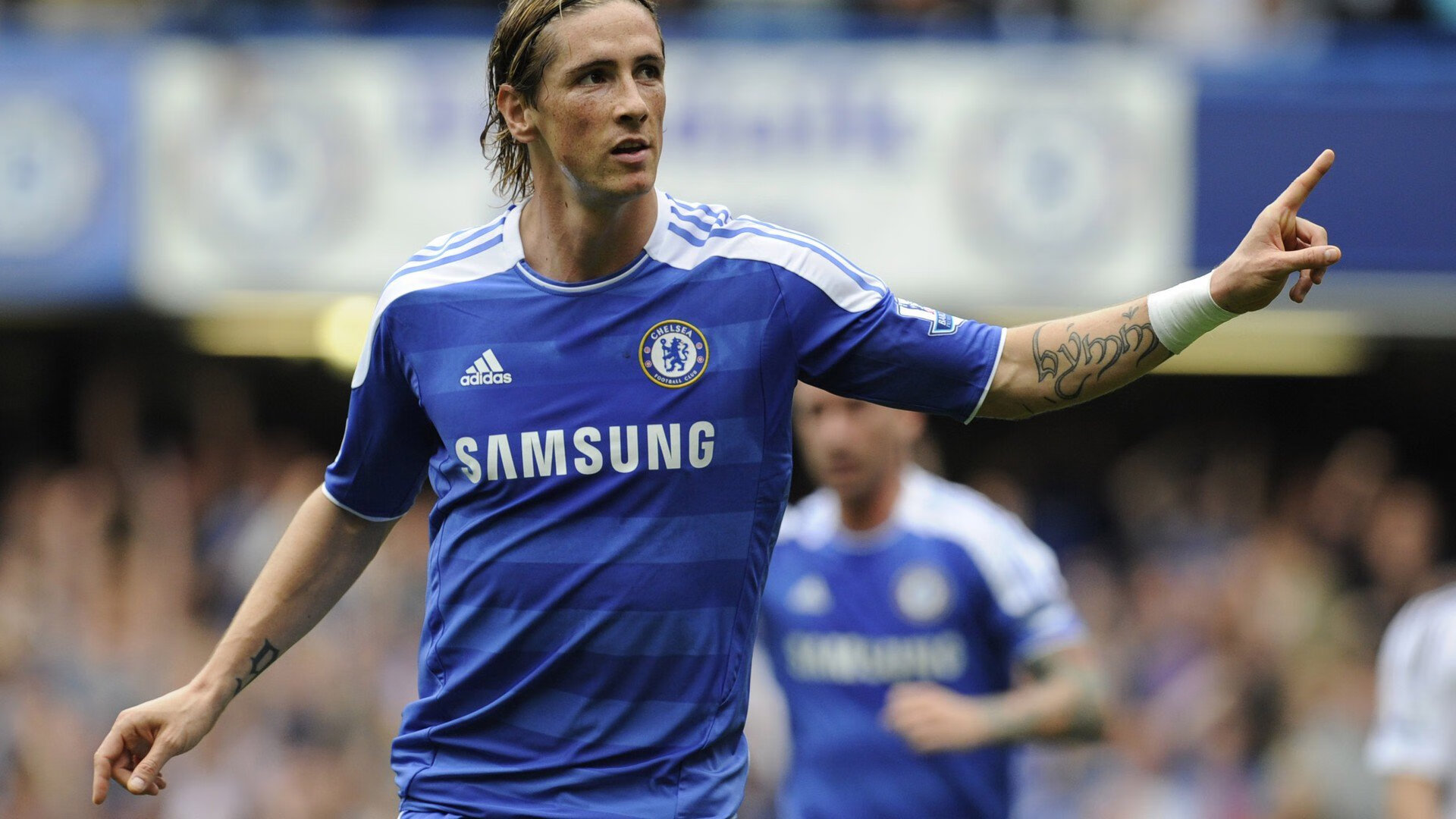 开云官方网页登录-曼联本周大手笔，引进世界级前锋，曼联上次榜首