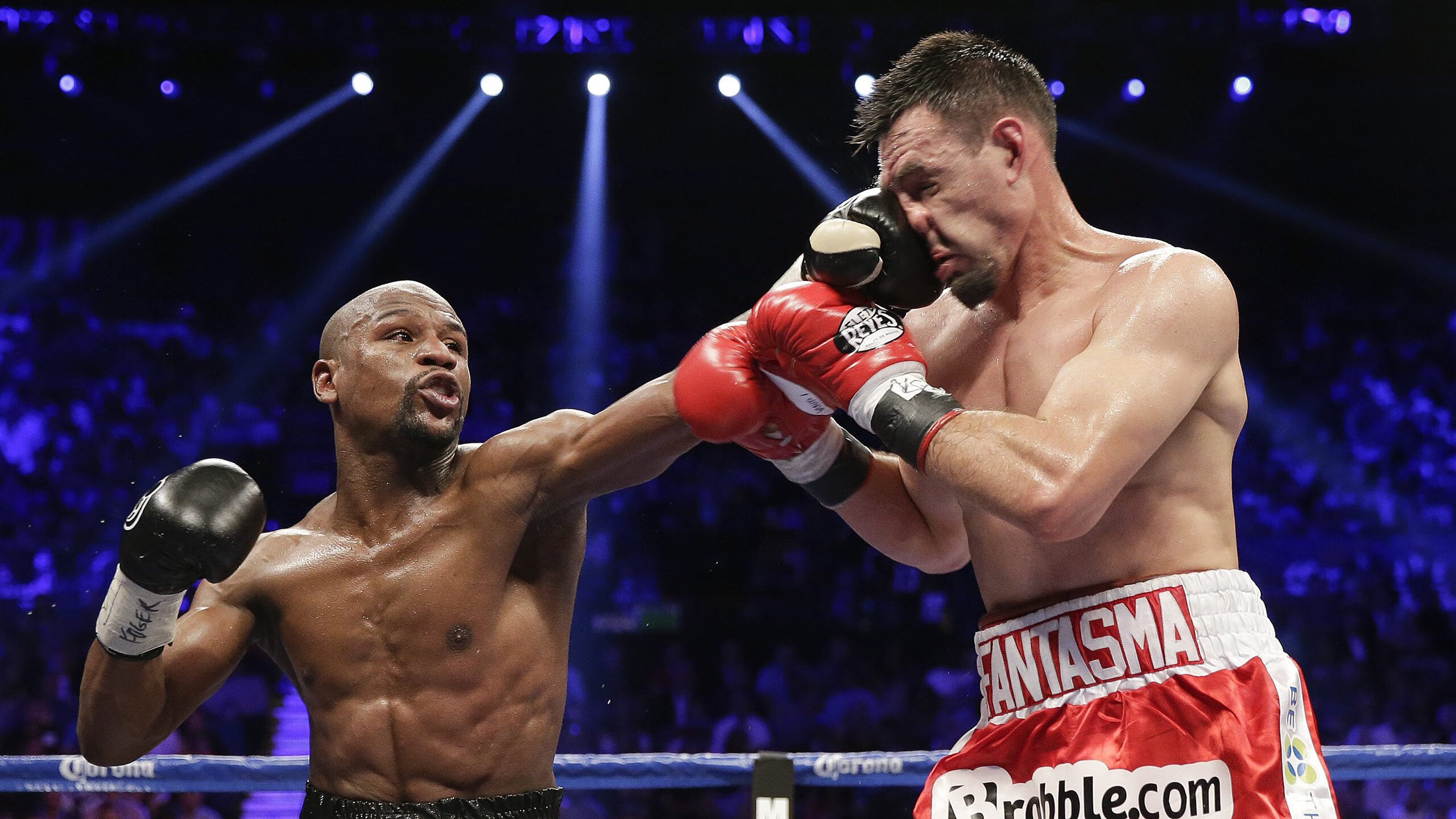 篮球运动品牌宣传推介活动全面展开，篮球运动宣传画